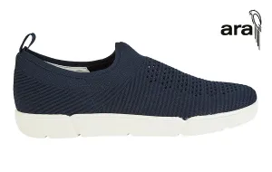 Ara Leonie Navy