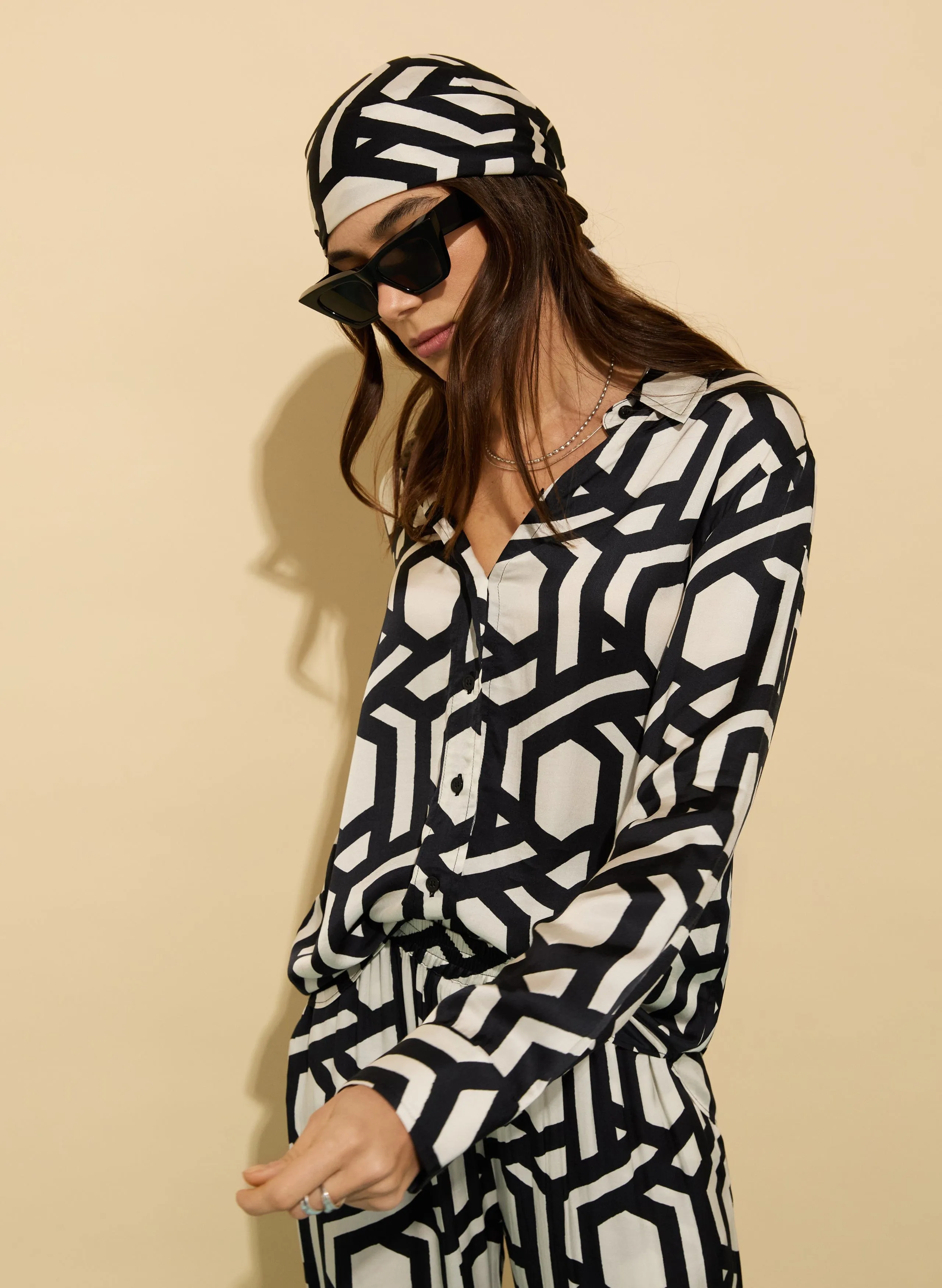Ashlyn Printed Satin Shirt | Black Geo