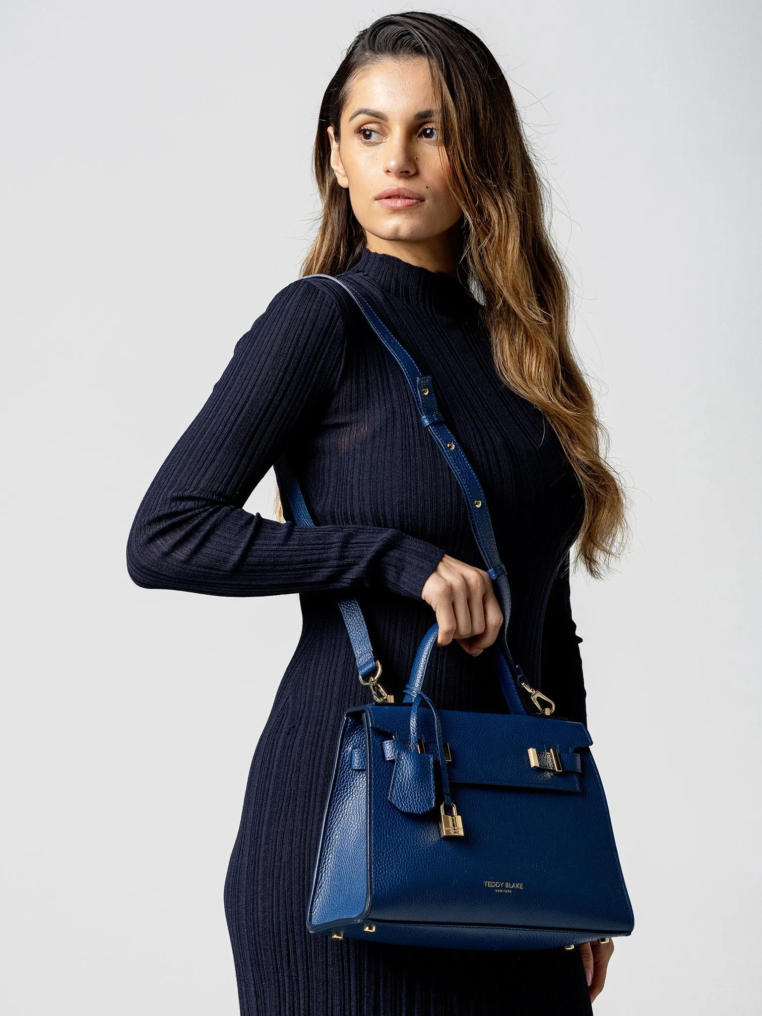 Ava  11 - Blue Jeans