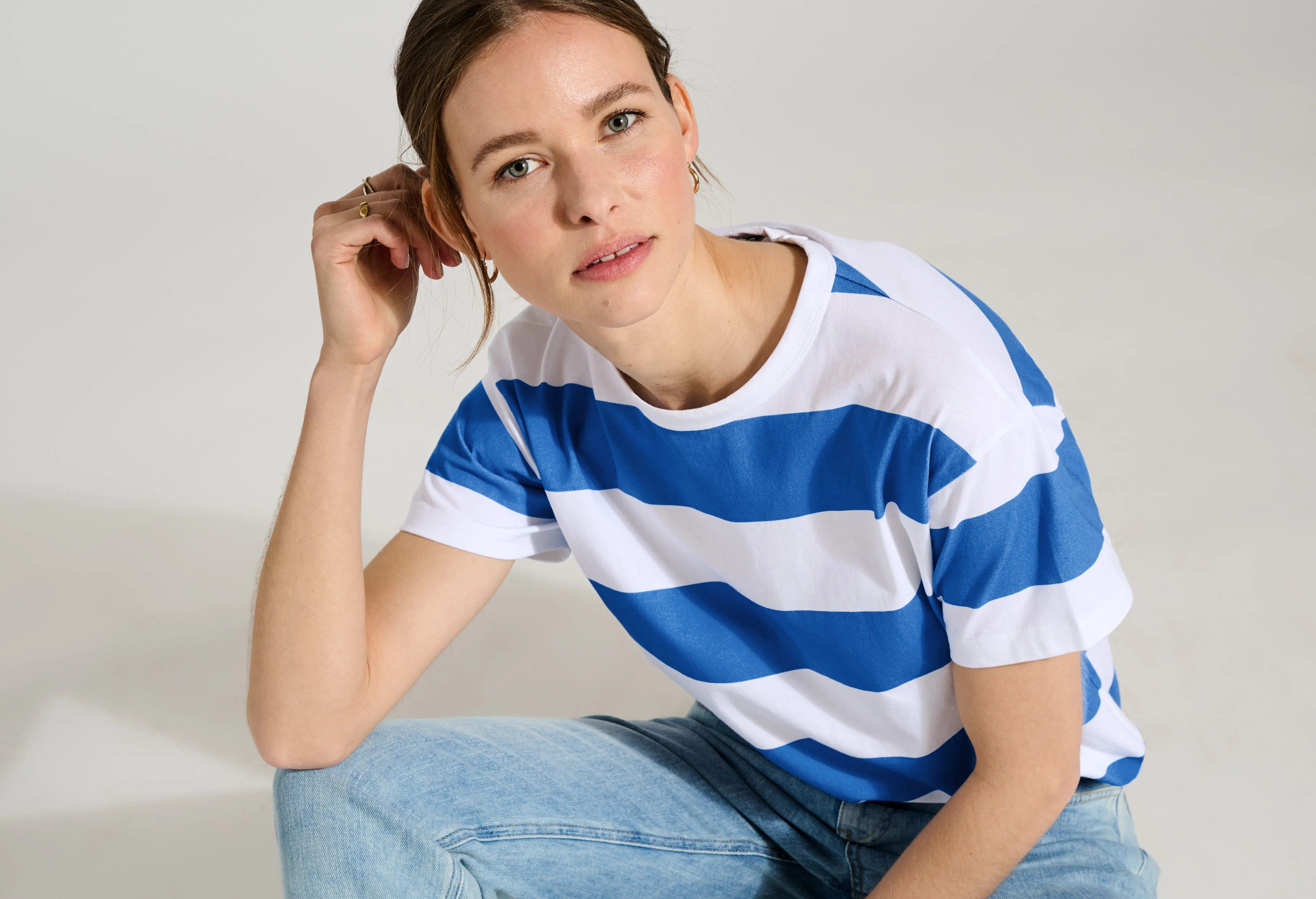 Beryl Regenerative Cotton Tee | Pure White & Azure Blue Stripe