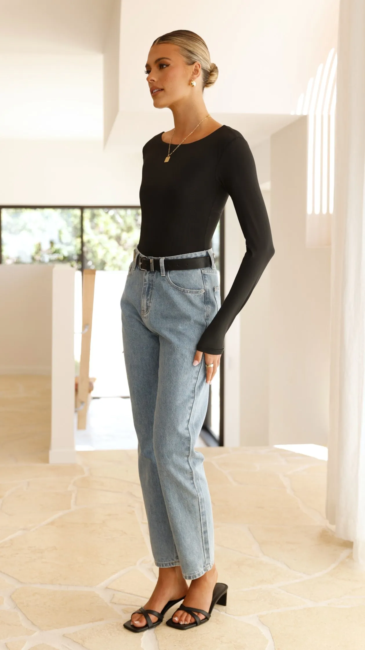 Cora Jeans - Mid Blue Denim
