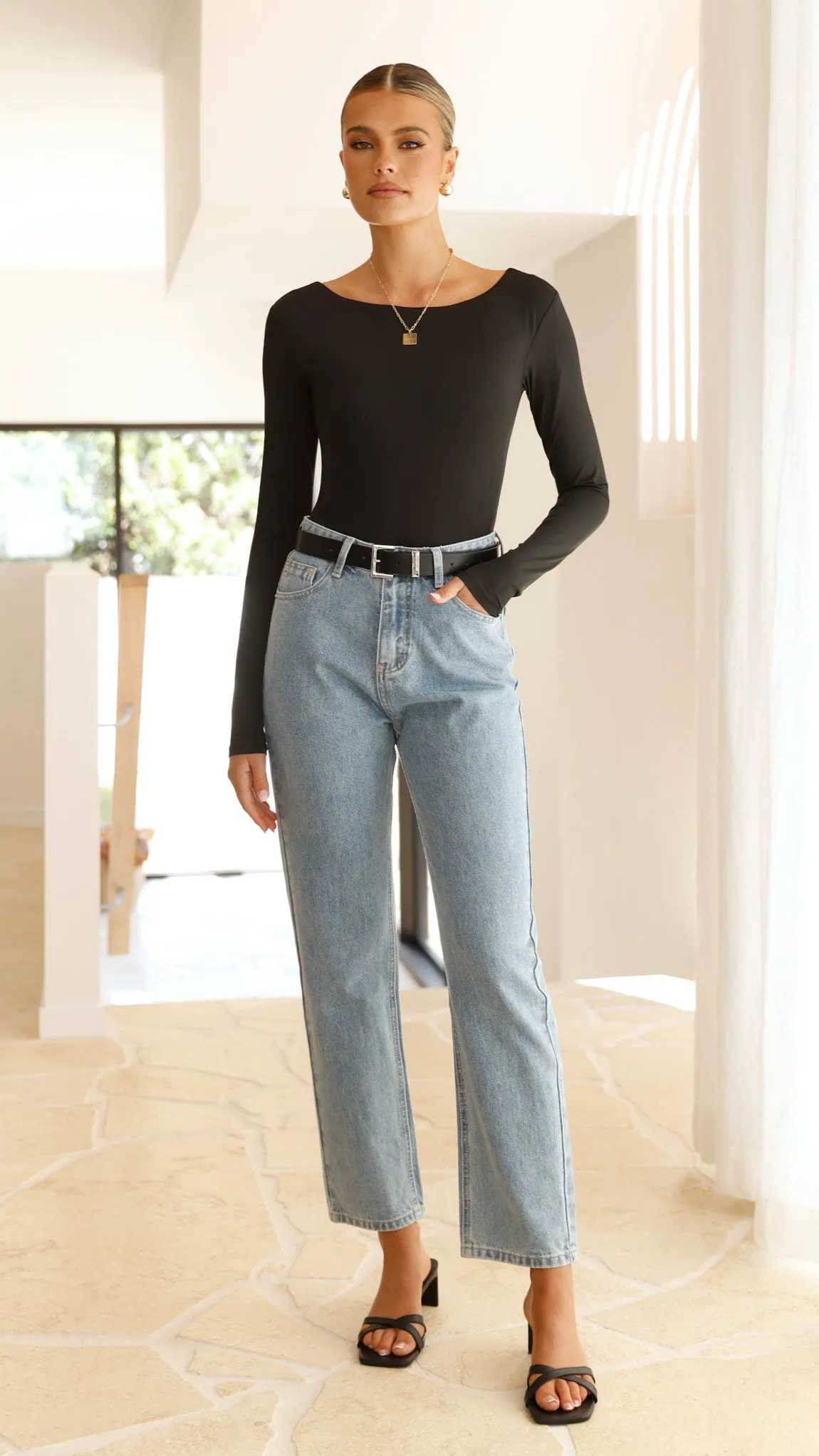 Cora Jeans - Mid Blue Denim