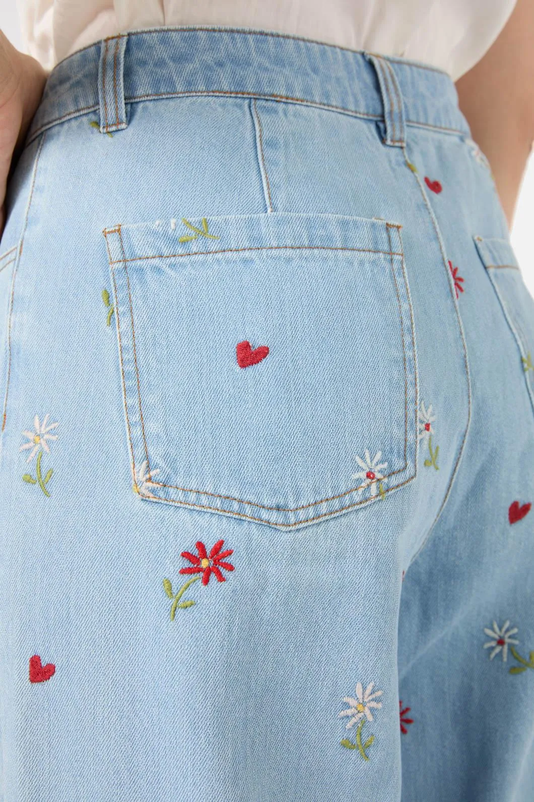 Ditsy Embroidered Jean