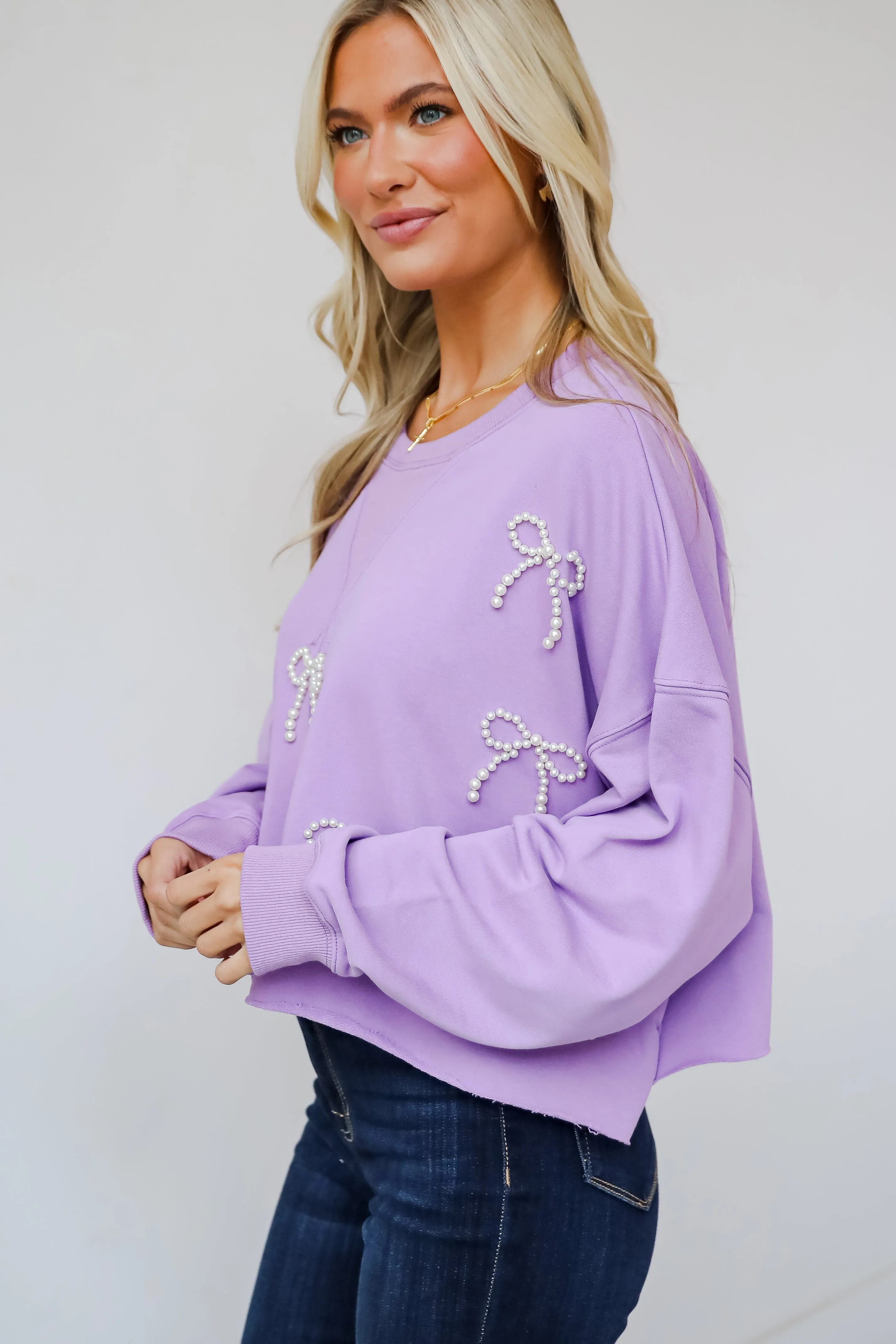 FINAL SALE - Dazzling Warmth Pearl Bow Cropped Pullover