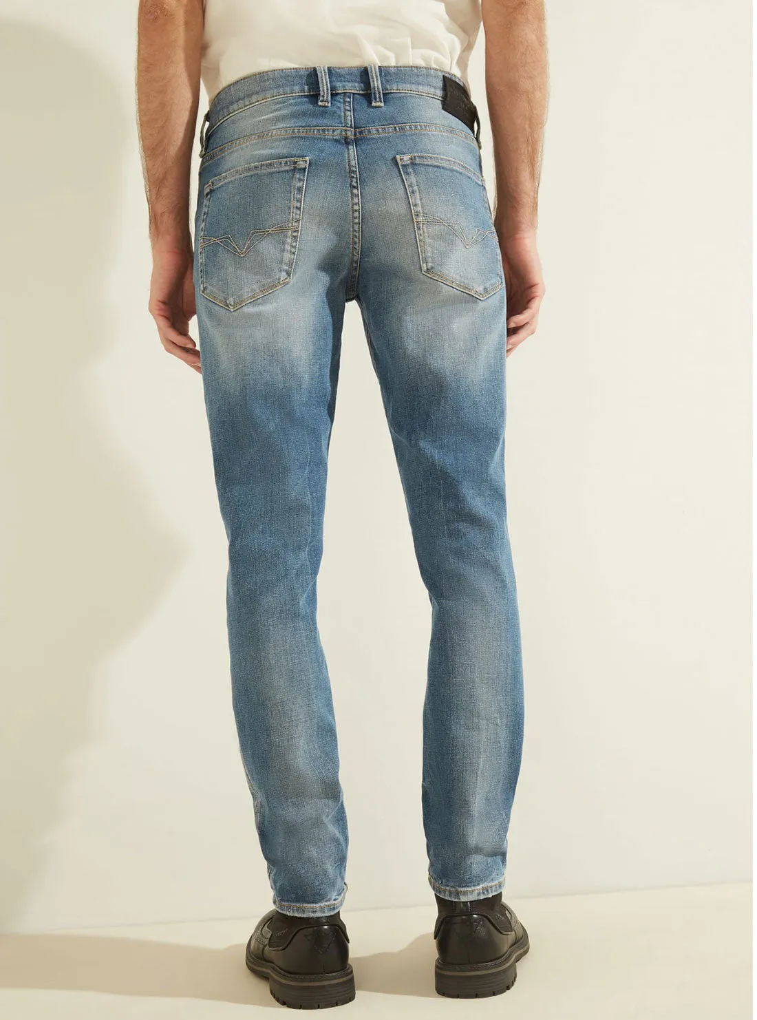 Mid-Rise Slim Tapered Denim Jean in Light Tide Wash