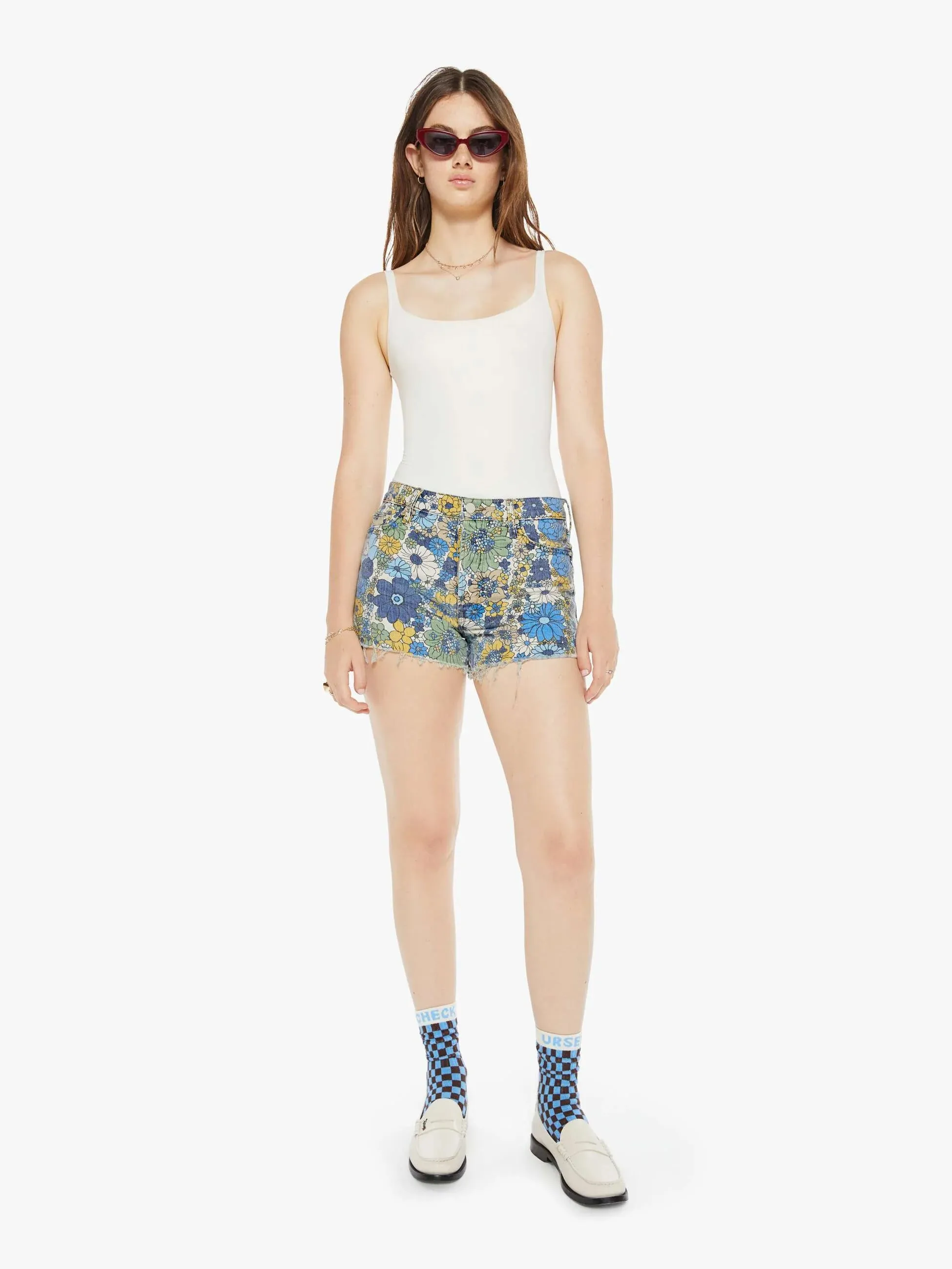 Mo4332 Tomcat Kick Fray Short - Flowers