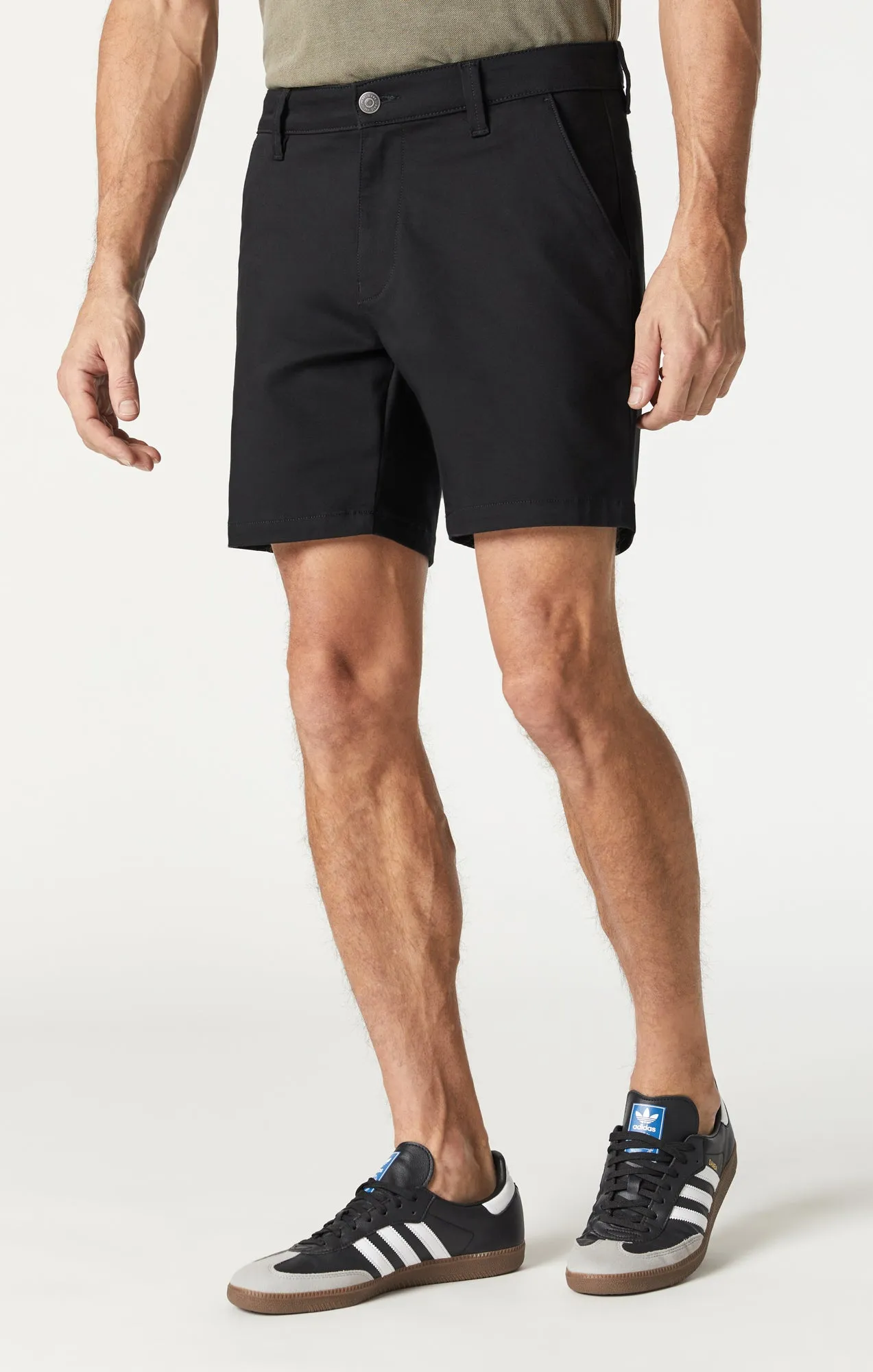 NATE SHORTS IN BLACK TECH