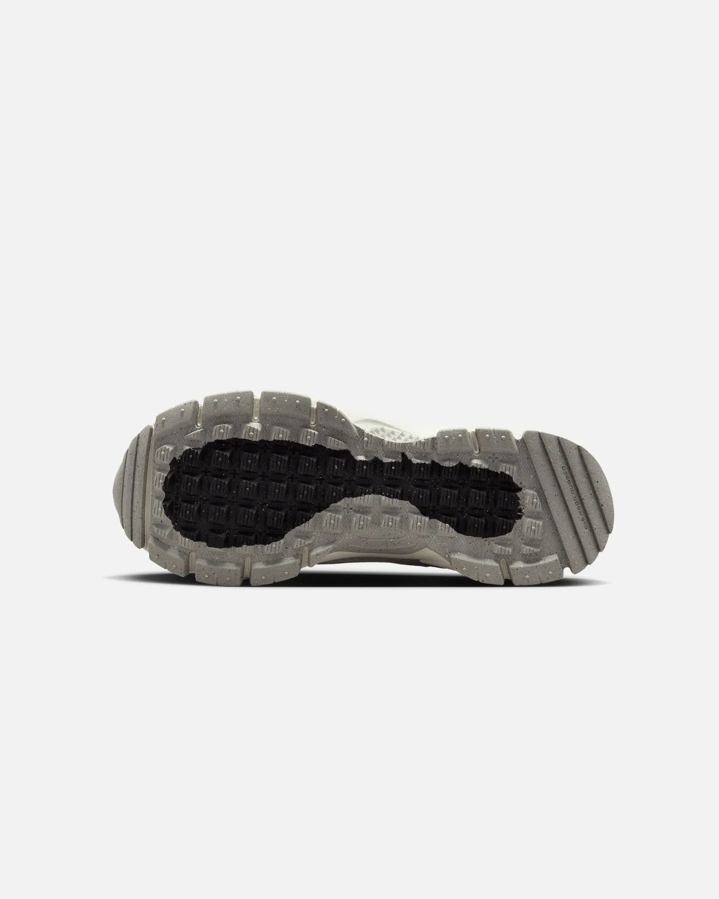Nike Women's Zoom Vomero Roam Summit White/Summit White