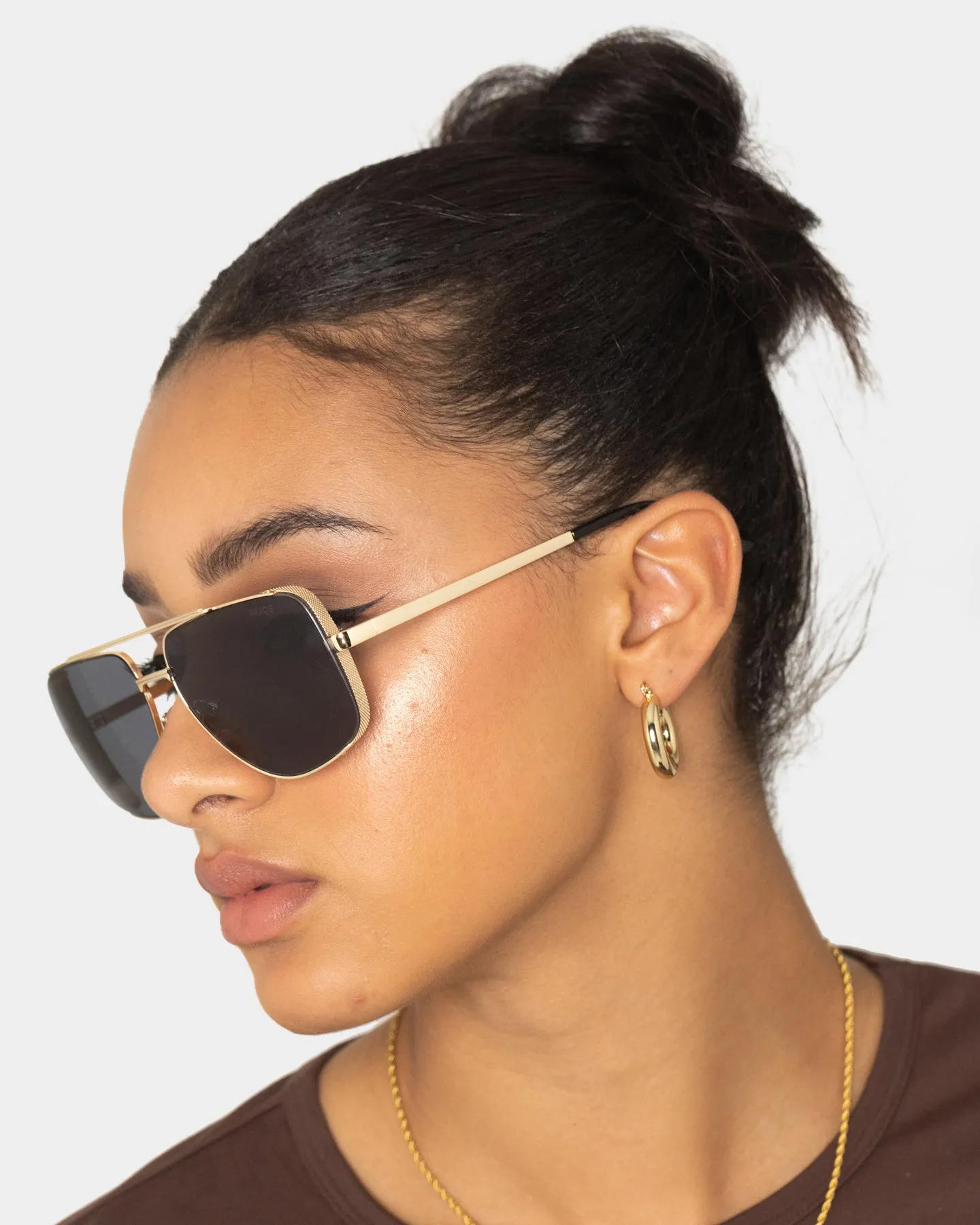 NUQE Volare Sunglasses Black/Gold