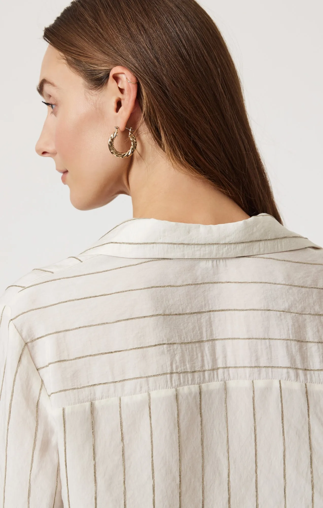 POCKET LONG SLEEVE SHIRT IN KHAKI STRIPE