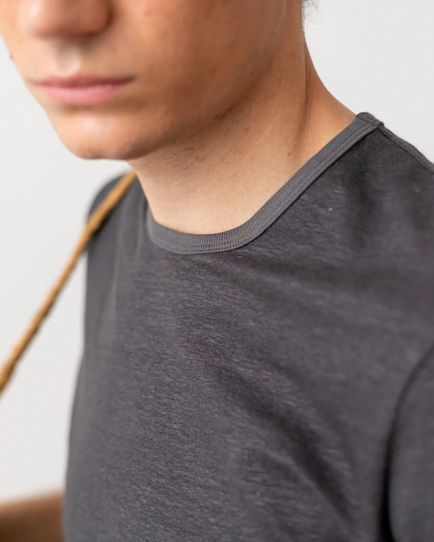 TA-CT Kern Linen T Shirt - Anthracite