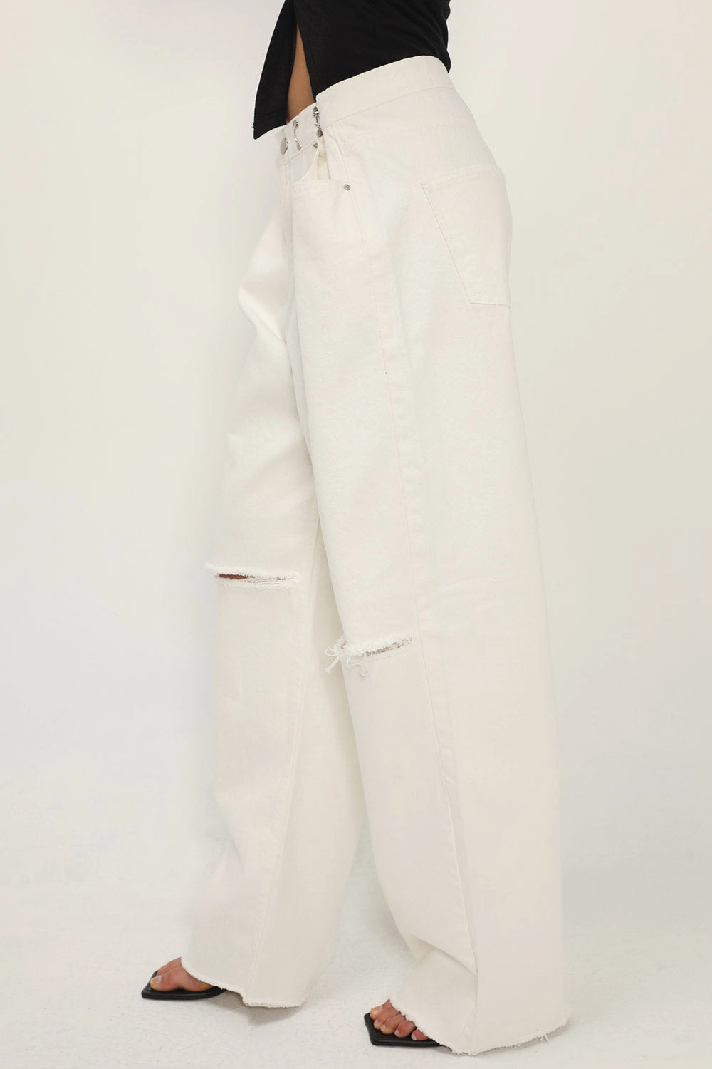 Vera Slash Cutout Jeans