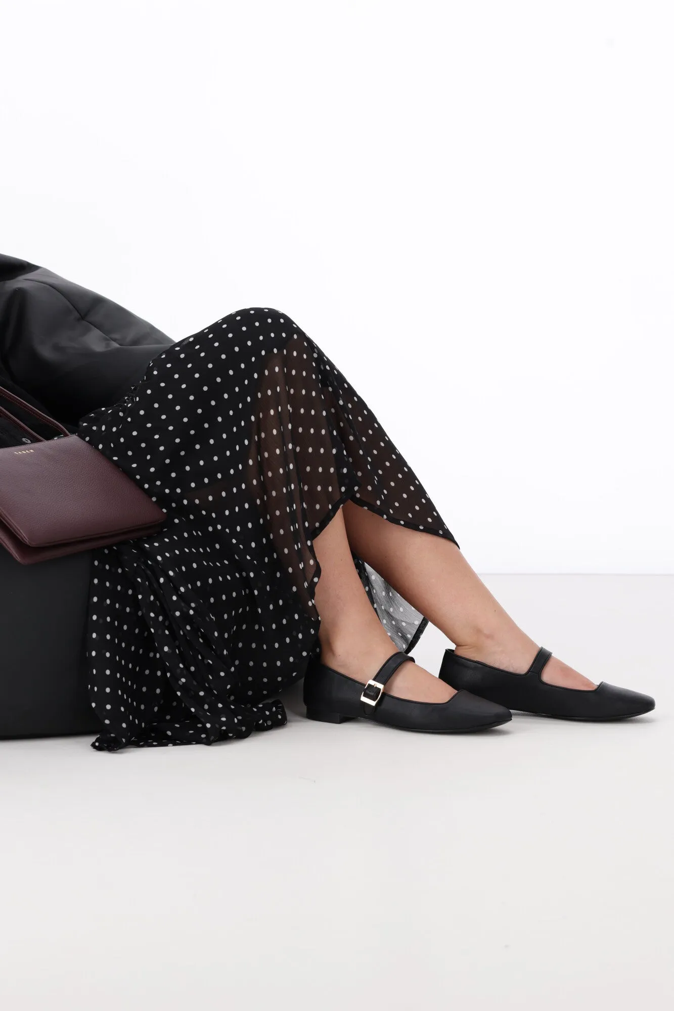 Verali Eden Flats Black