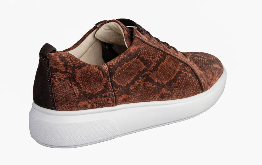 Wal Mayday Brown