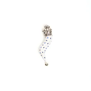 WHITE GOOD-LUCK CHARM