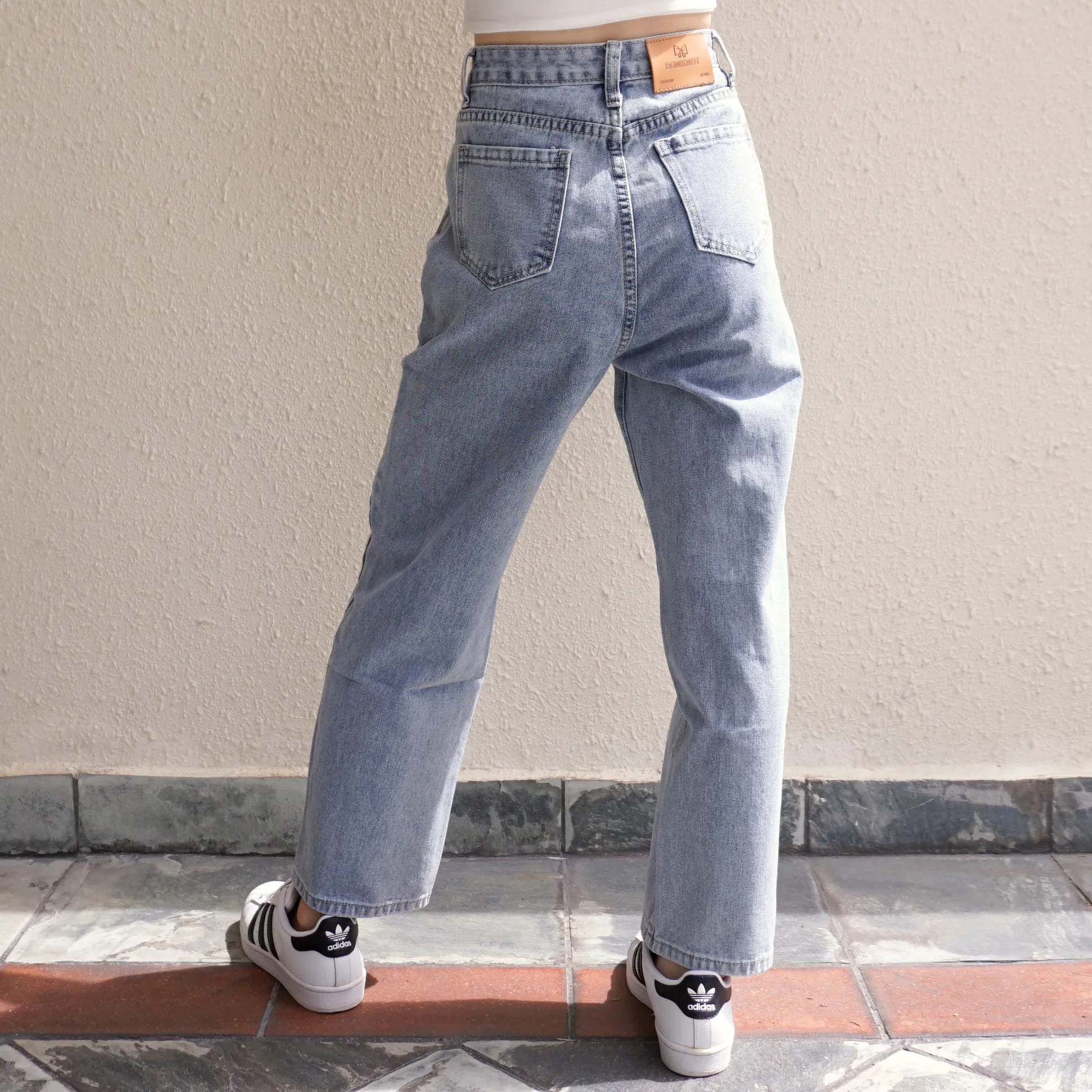 Wildflower Mom Jeans (Light Blue)
