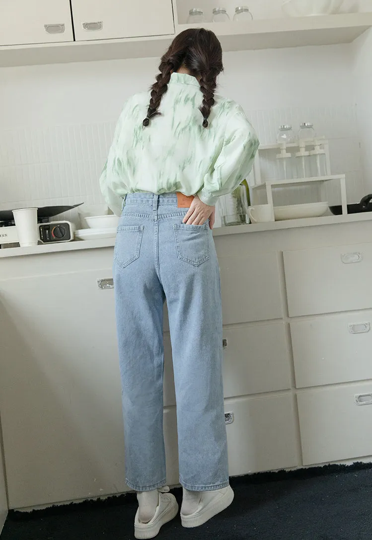 Wildflower Mom Jeans (Light Blue)