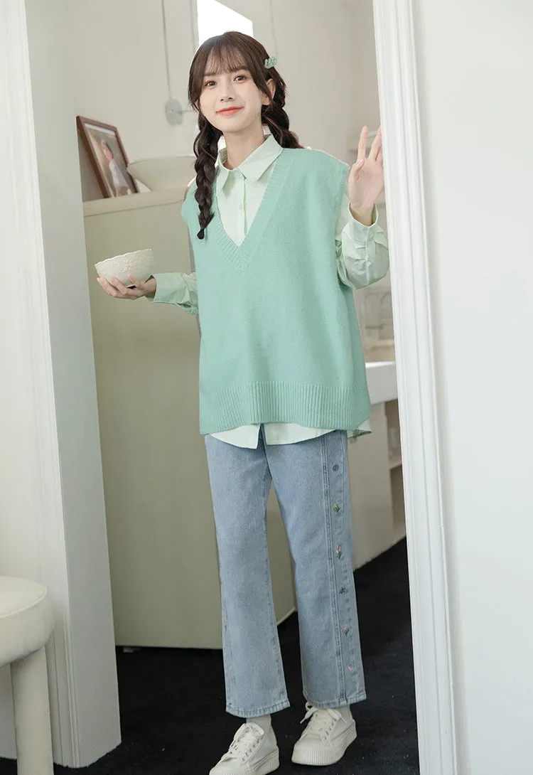 Wildflower Mom Jeans (Light Blue)