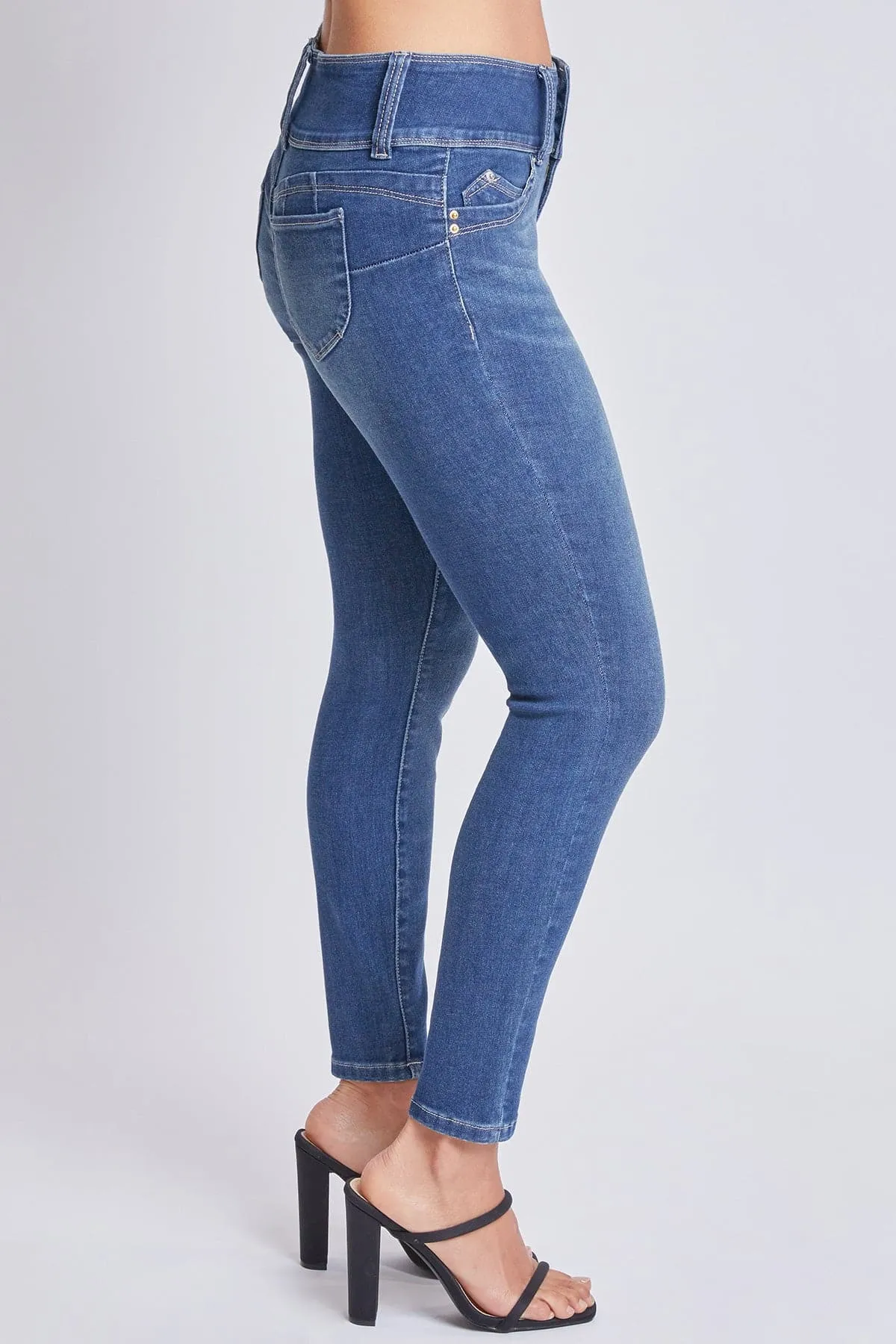Women’s Sustainable WannaBettaButt Skinny Jeans