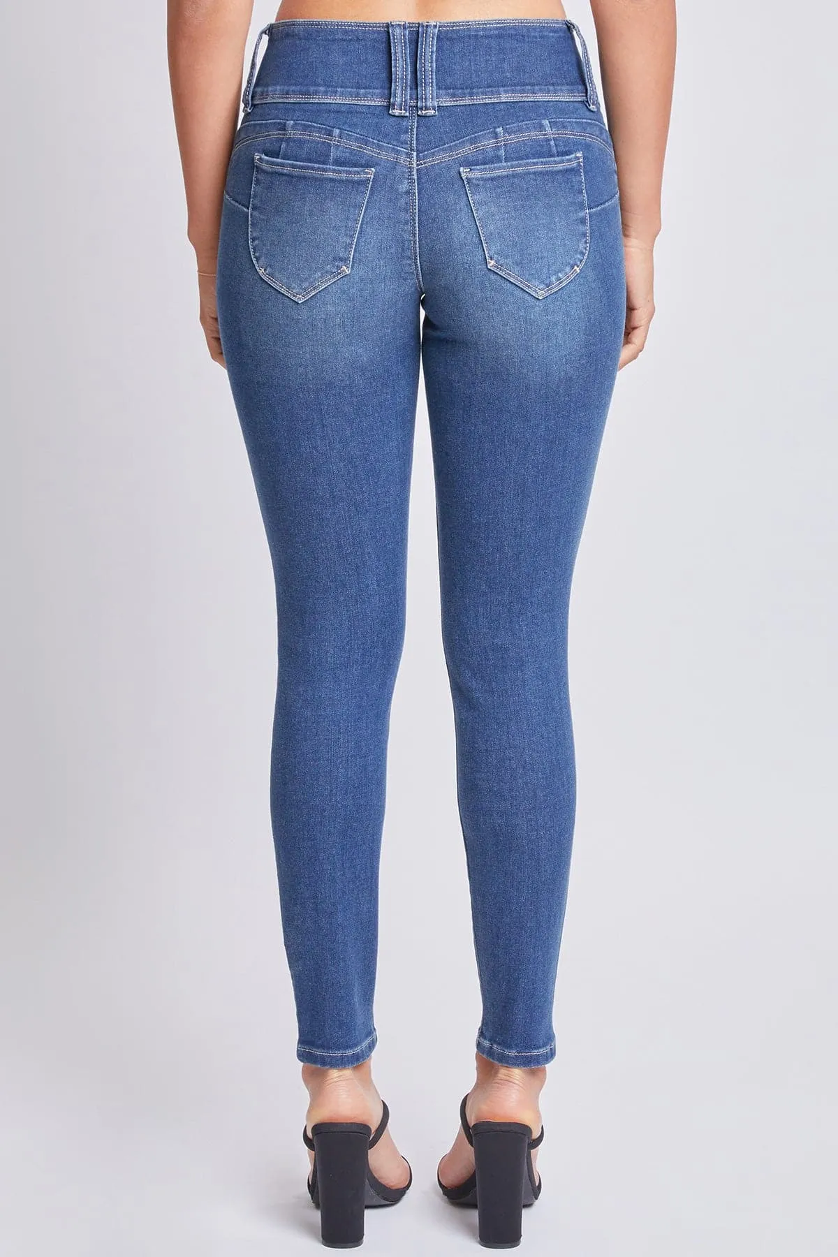 Women’s Sustainable WannaBettaButt Skinny Jeans
