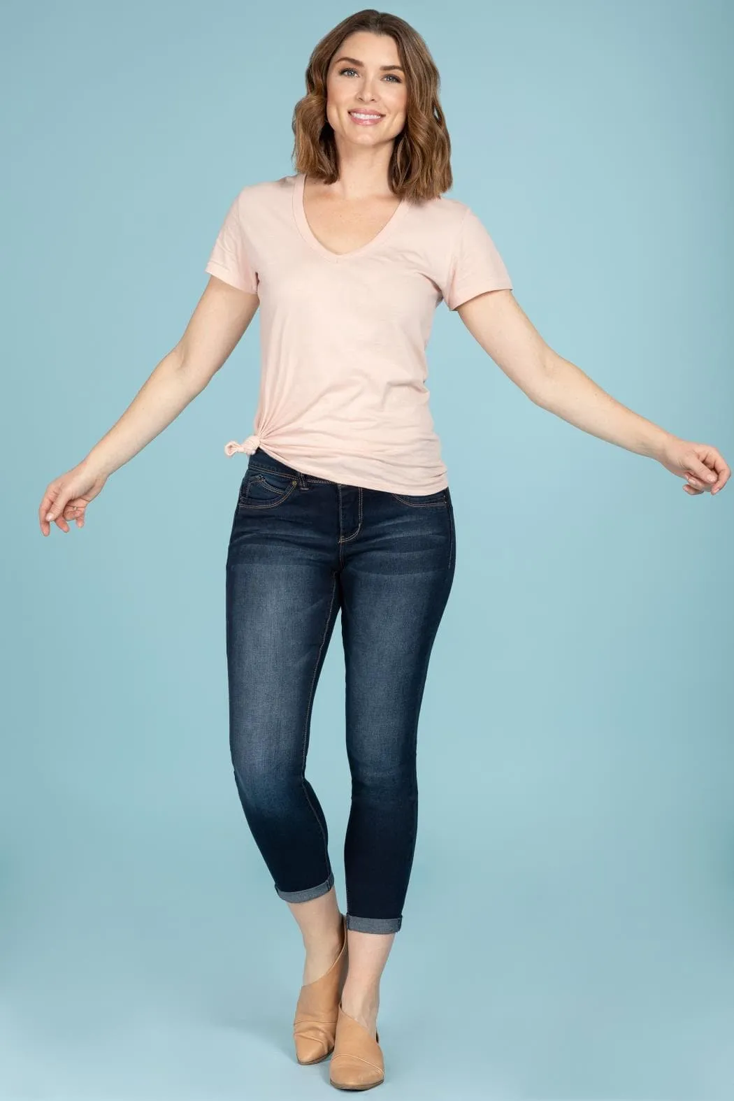Women's WannaBettaButt 2-Button Cuffed Jean