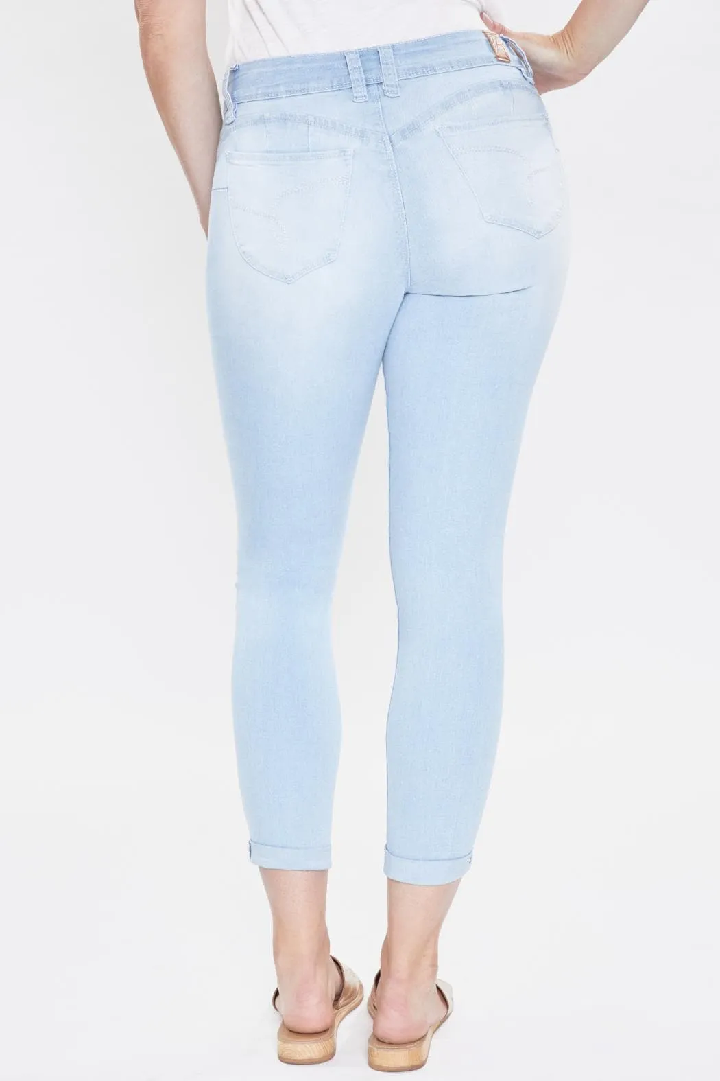Women's WannaBettaButt 2-Button Cuffed Jean