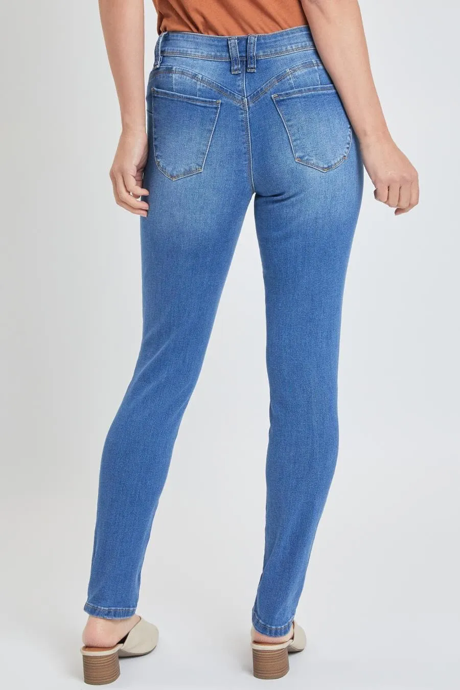 Women's WannaBettaButt Mid Rise Skinny Jean