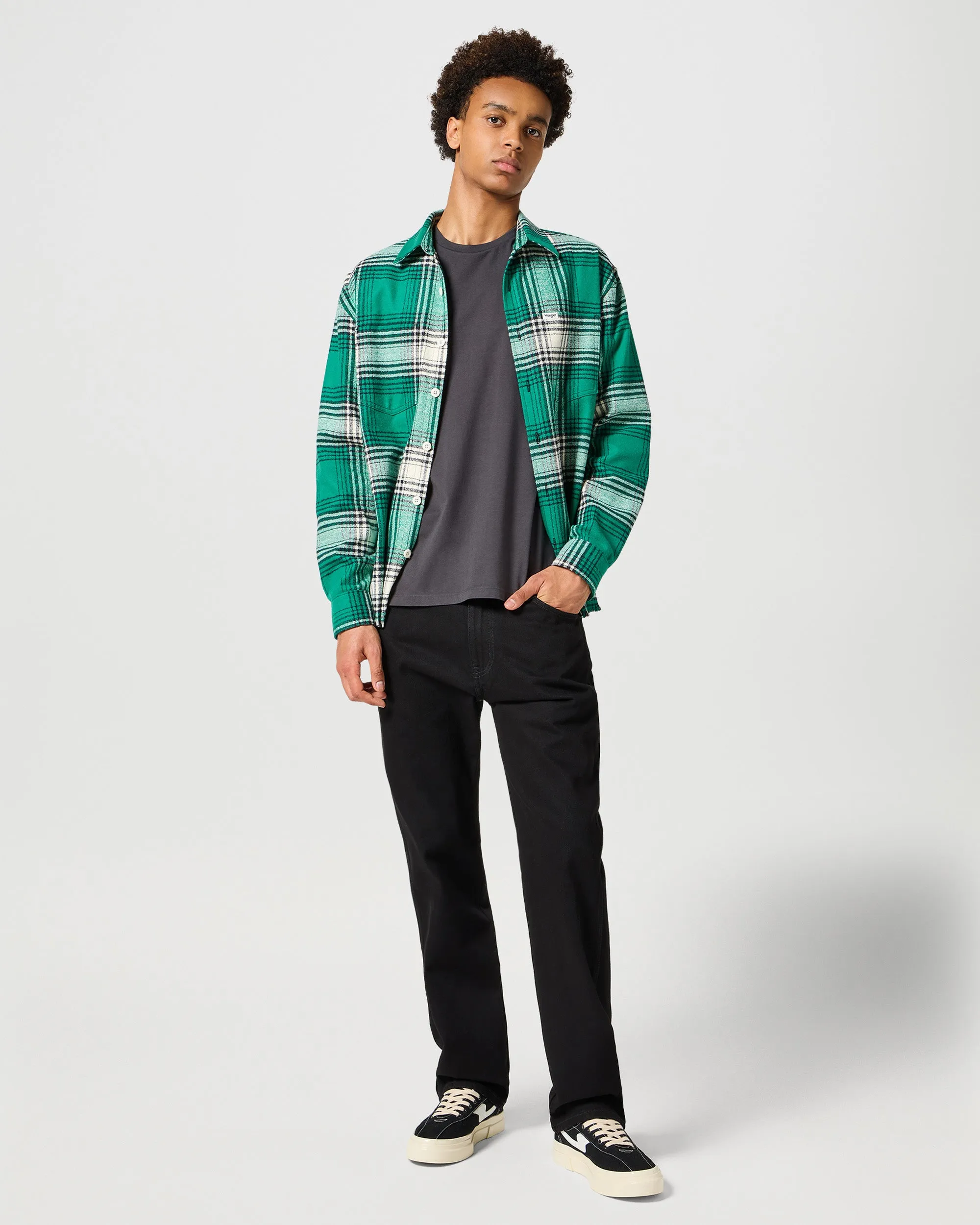 Wrangler Frontier Relaxed Straight Mens Jeans - Jet Wash
